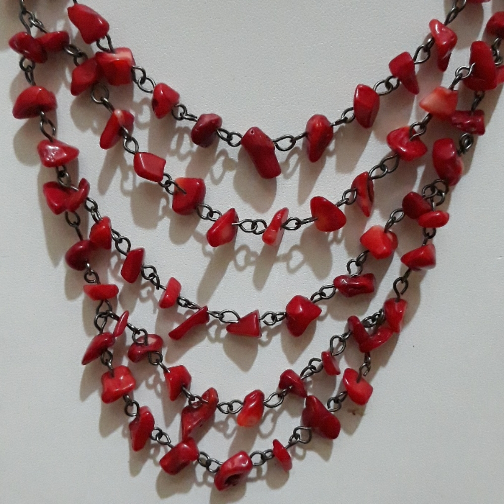 Red Coral Bib Necklace - Picture 4 of 4